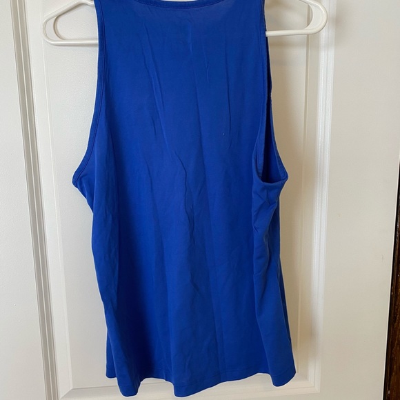 Nike tank size M - Picture 2 of 3